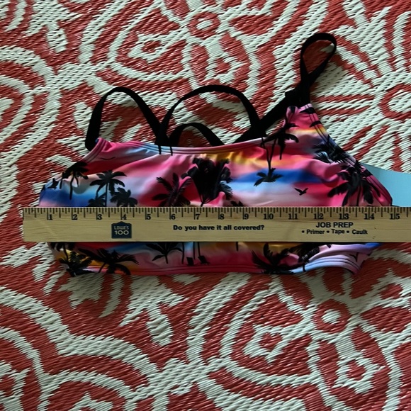 NWT Yonique Size Medium bathing suit top palm trees Tankini Top - Picture 4 of 9